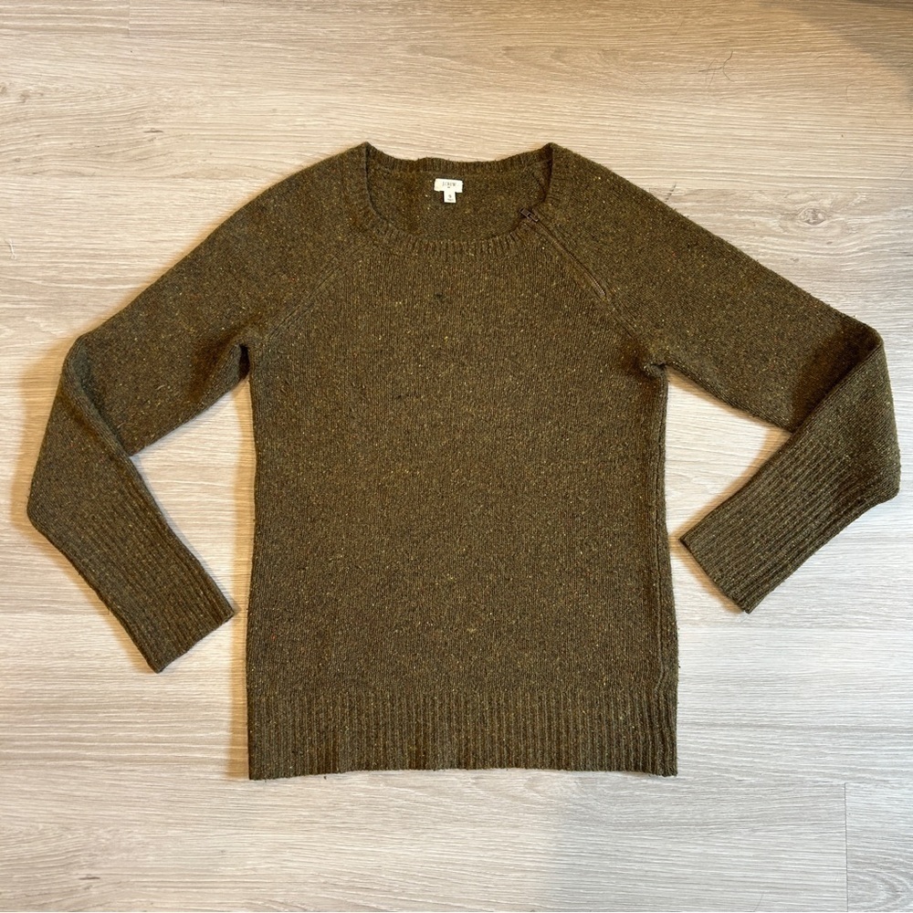 J. Crew Women's Olive Green Lambs Wool Sweater with Shoulder Zipper Detail - S - Picture 1 of 8